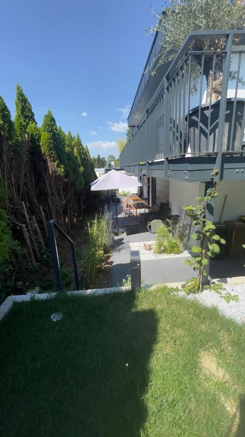 Rosmarin - Kuschelige Fewo - Romantik & Entspannung Im Whirlpool Auf Privater Terrasse, Ruhe & Hund Willkommen - By Ferienwohnenamsee - Uberlingen Ngoại thất bức ảnh